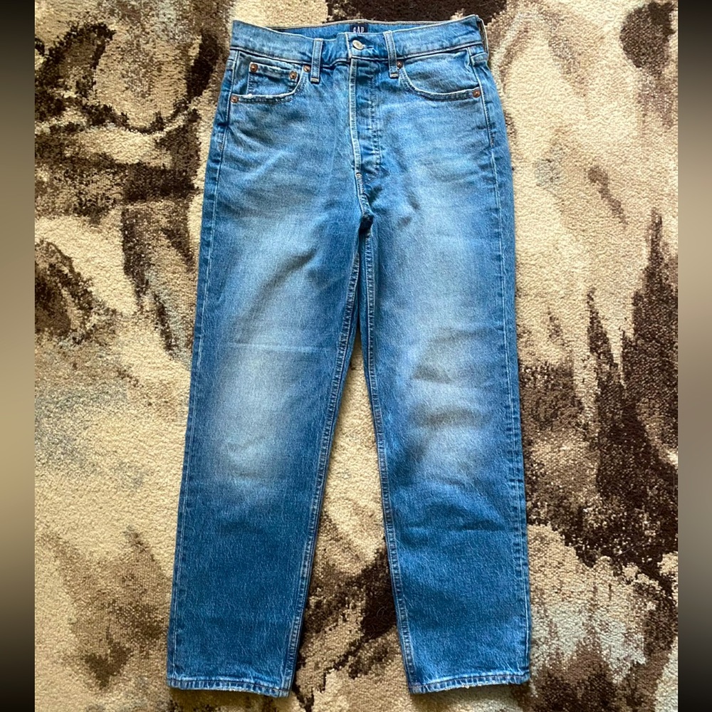GAP Women Straight Leg Jeans - Medium Blue Wash